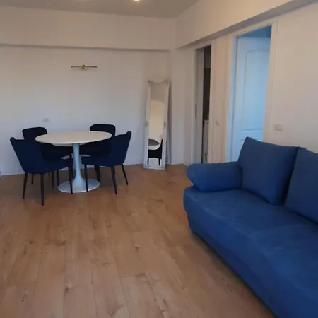 Luxury Downtown Calea Victoriei Apartment Bucharest