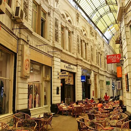 Lägenhet Luxury Downtown Calea Victoriei Bukarest
